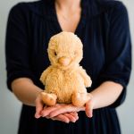 BOUILLOTTE PELUCHE WARMIES POUSSIN JUNIOR GRAINE CHALEUR AUTUN CREUSOT CHALON MÂCON